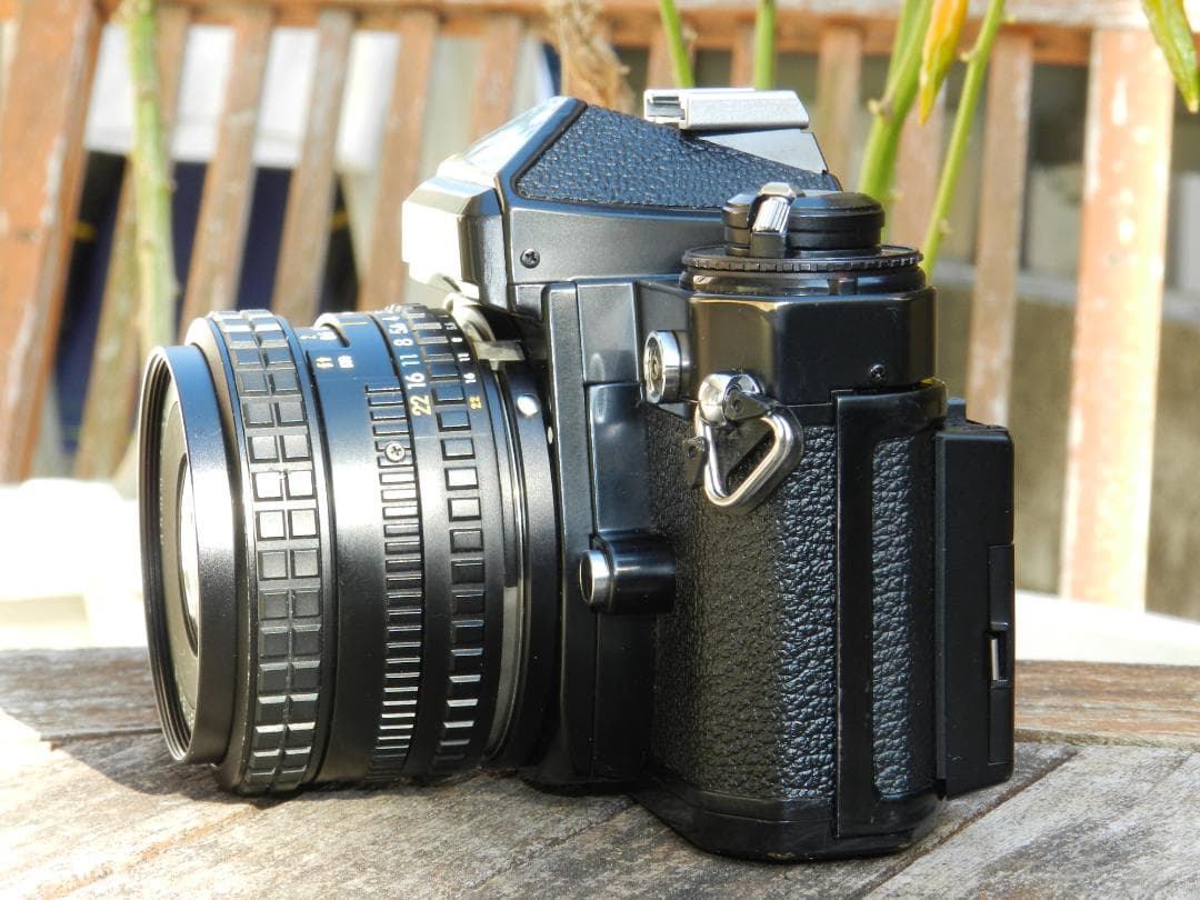 美品 Nikon FE カメラ E 35mm F/2.5 レンズ　即撮影可