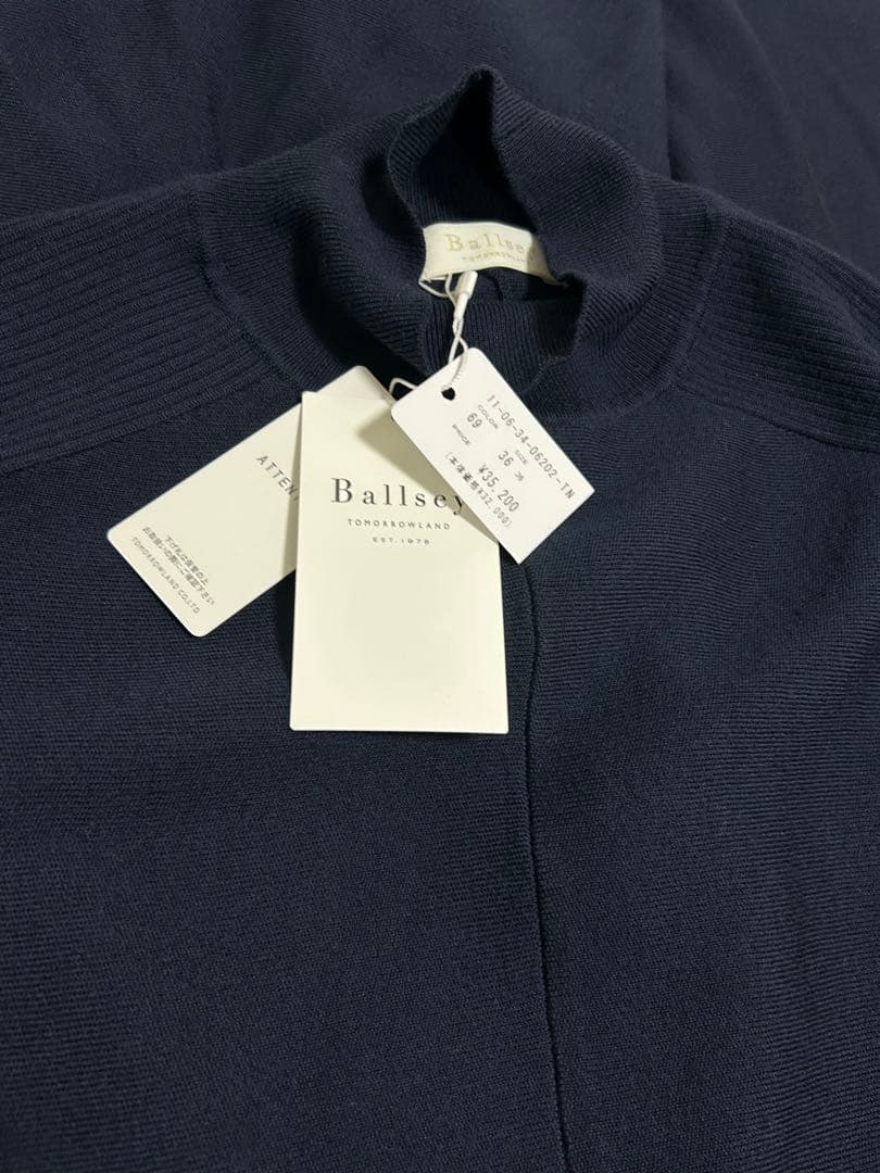 【新品タグ付き】Ballsey ボールジィ　バウンスムースフレアワンピース　紺