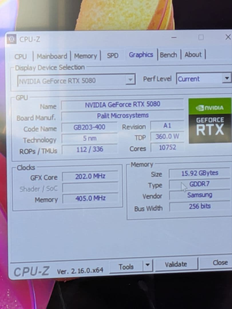 NVIDIA GeForce RTX 5080 、動作品