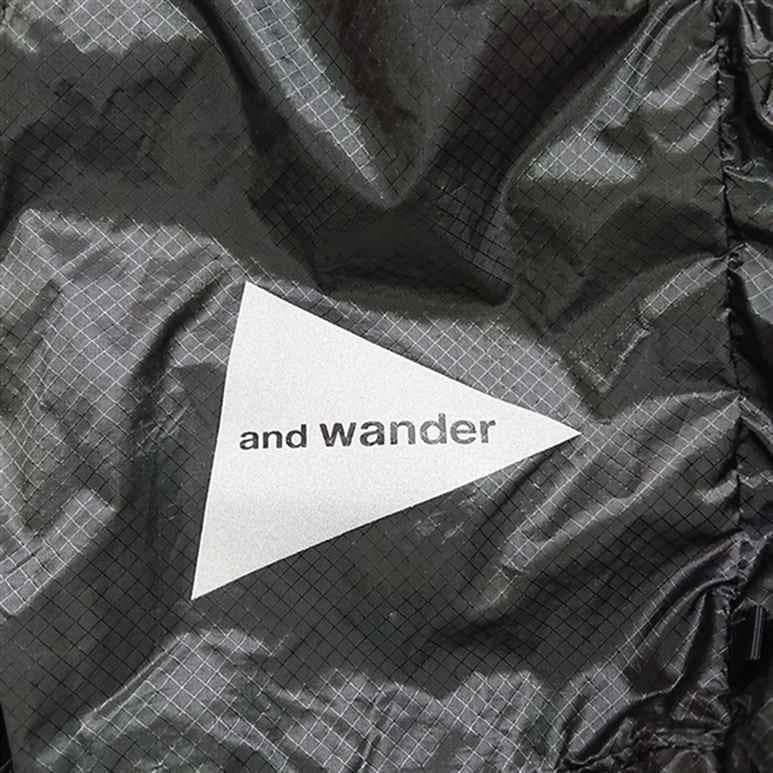 ■アンドワンダー ナイロンバックパック ブラック系 ユニセックス