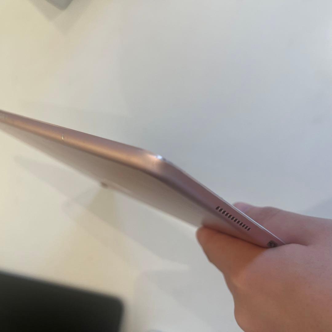 iPad pro 9.7 128GB cellular +ペン +キーボード