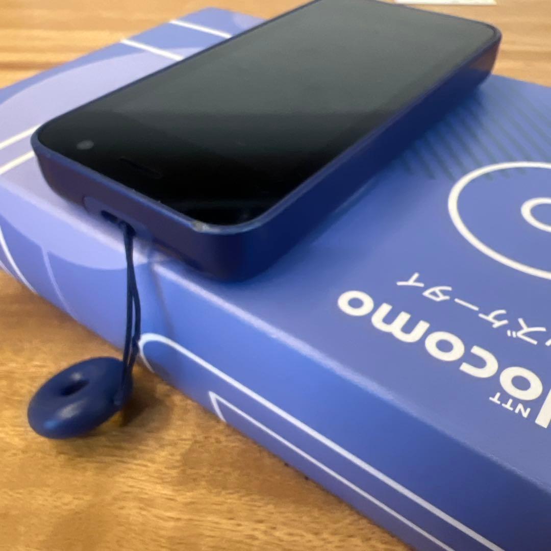 docomo キッズケータイ　KY-41C ブルー