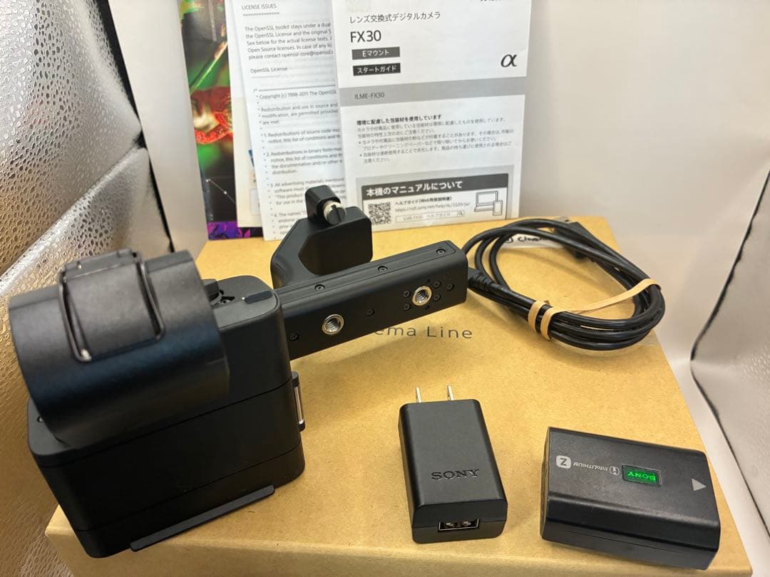③SONY Cinema Lineハンドルユニット同包　FX30