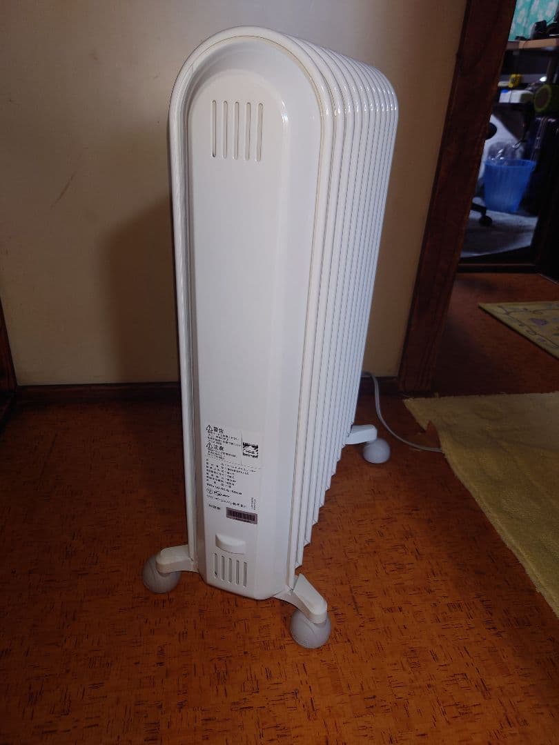 De'Longhi オイルヒーター ホワイト