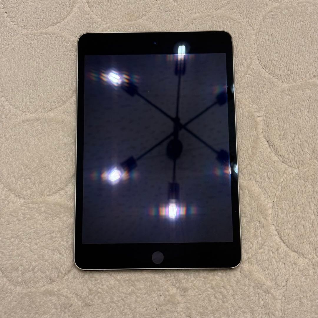 iPad Mini 4 64ギガ　ブラック　Wi-Fiモデル