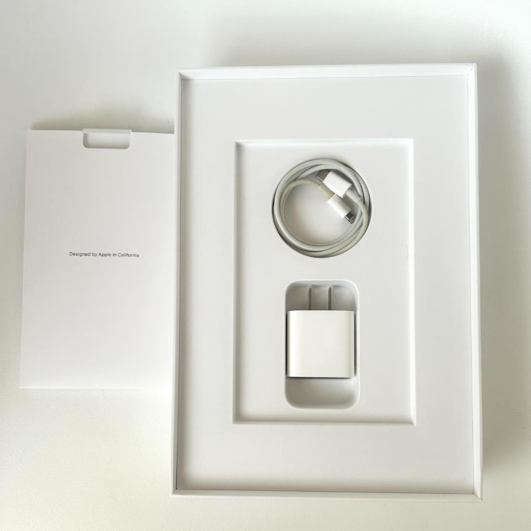 iPad 8th Generation Wi-Fi 32GB ゴールド