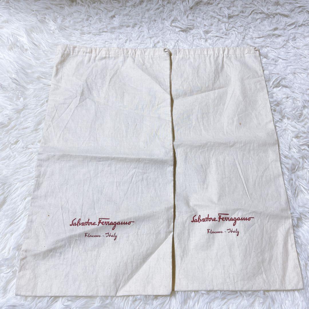 希少⭐️サルヴァトーレフェラガモ　ビジネスシューズ　パンチング加工　9D メンズ