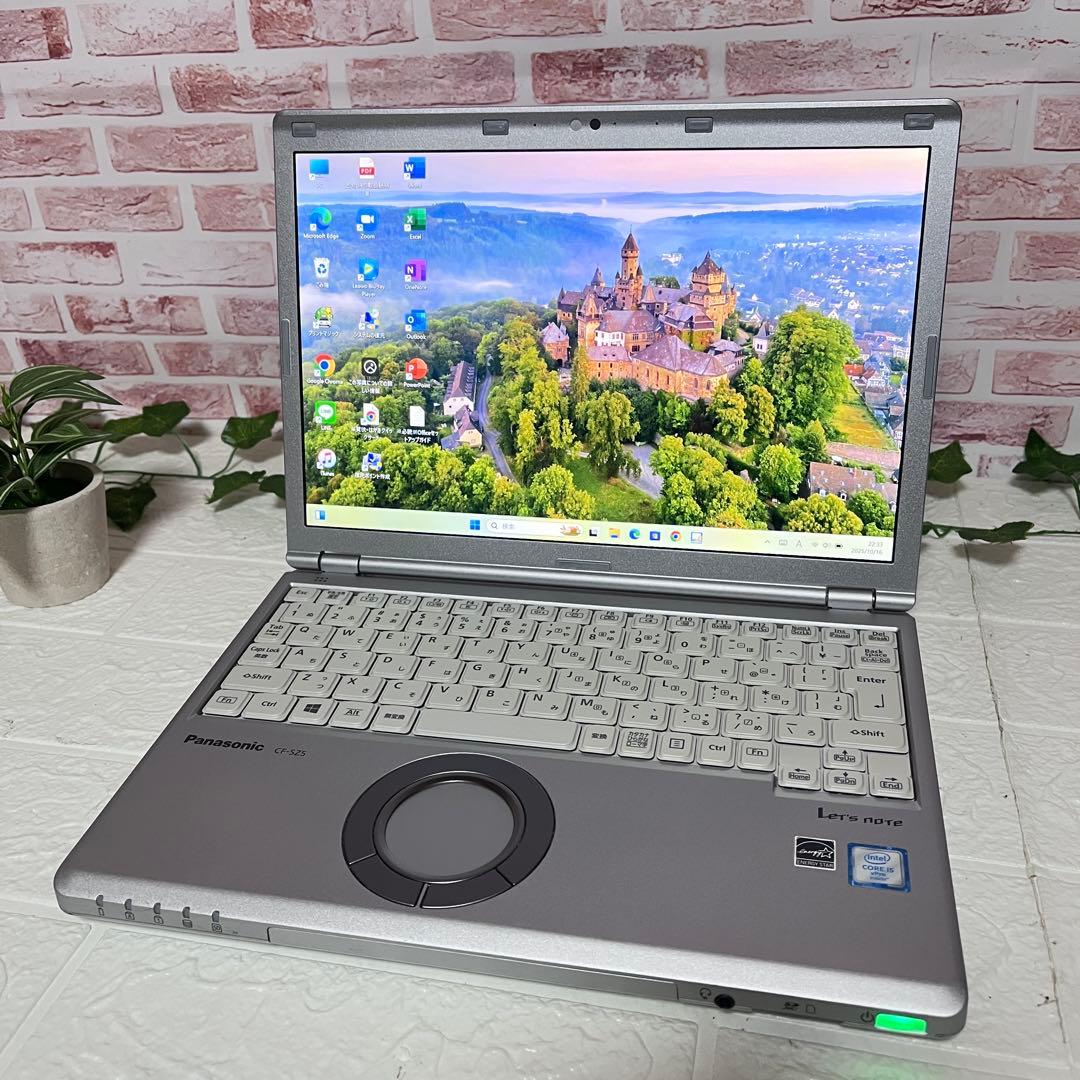 ★中古SSD128GB メモリ8GB★カメラ Win11 ノートPC69