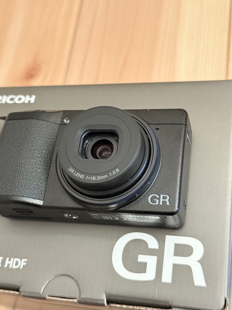 【極美品・シャッター171枚】RICOH GR III HDF+アクセサリセット