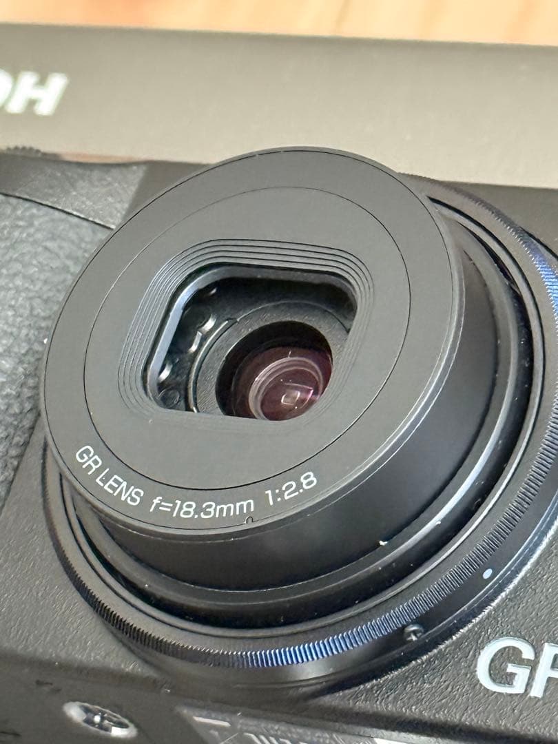【極美品・シャッター171枚】RICOH GR III HDF+アクセサリセット