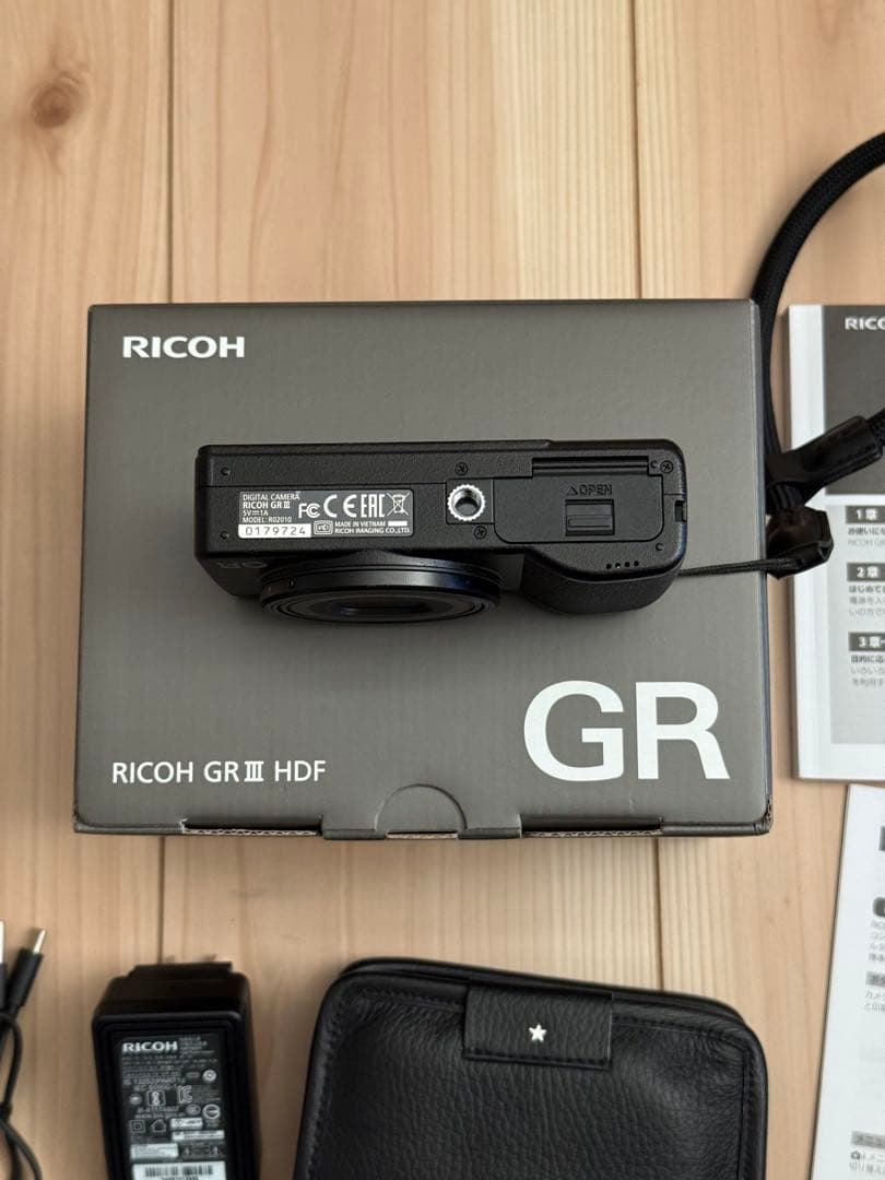【極美品・シャッター171枚】RICOH GR III HDF+アクセサリセット