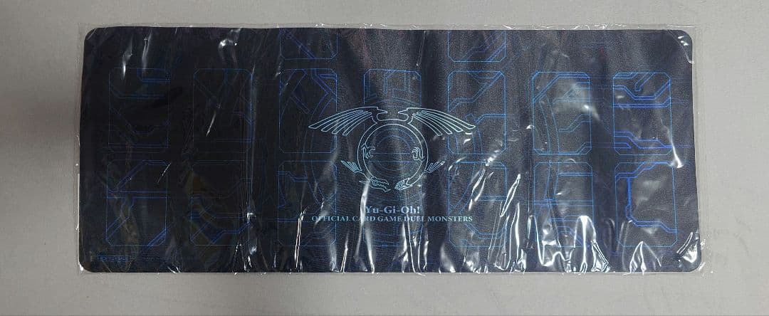 遊戯王　竜の紋章　プレイマット　ニューロン