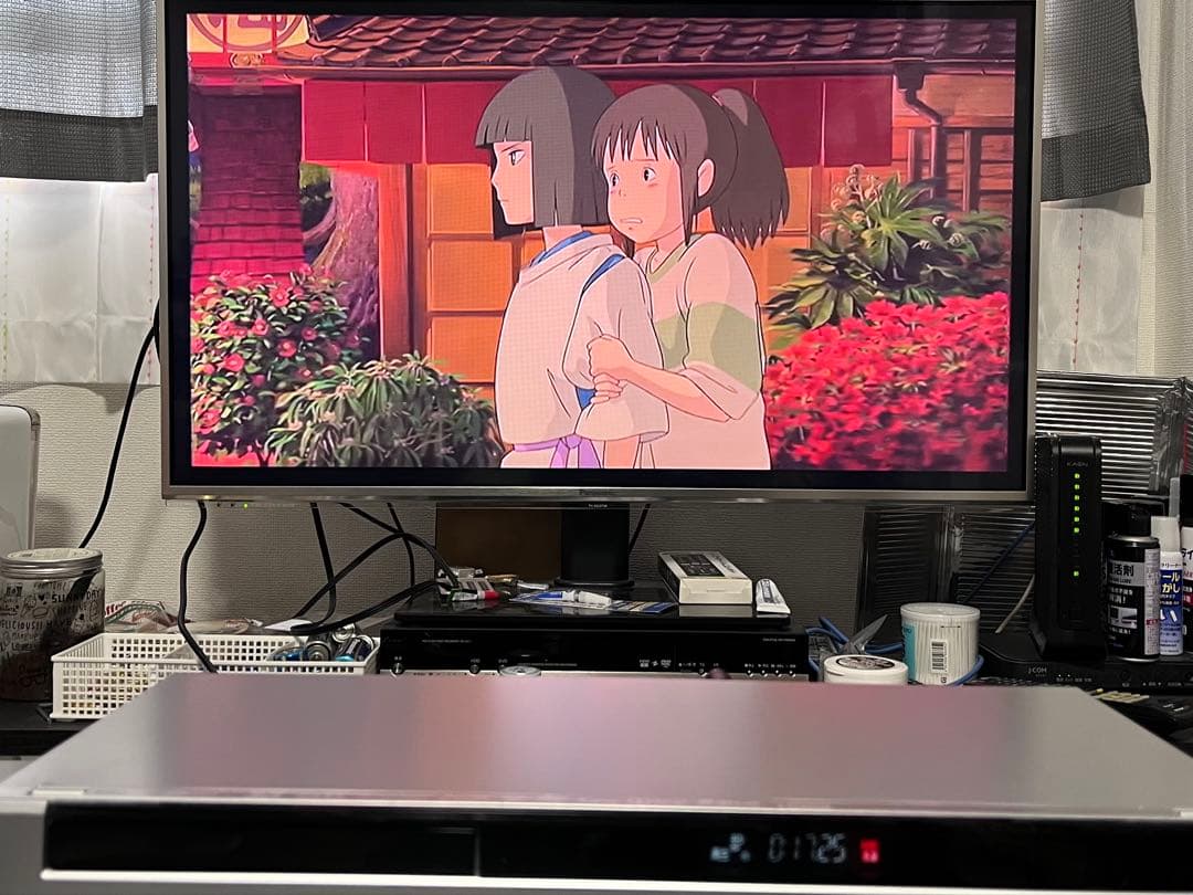 新品リモコン付　2番組録画　パナソニック　BDレコーダー　DMR-BWT555