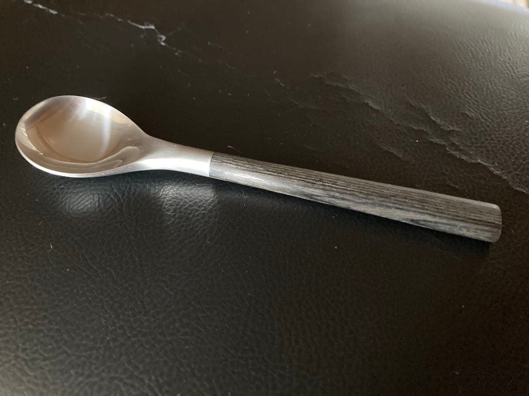 ￼￼￼【美品】黒柄　柳宗理ディースプーン5本セット