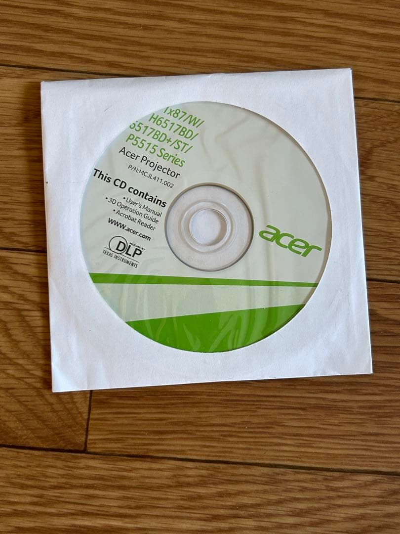 Acer H6517ST 超単焦点　プロジェクター　フルHD