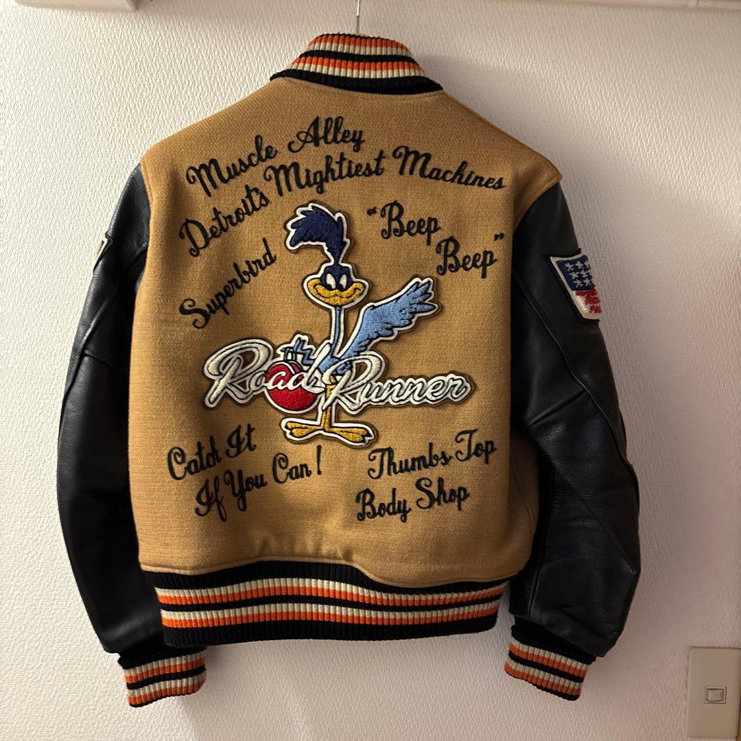 ホワイツビル　スタジャン