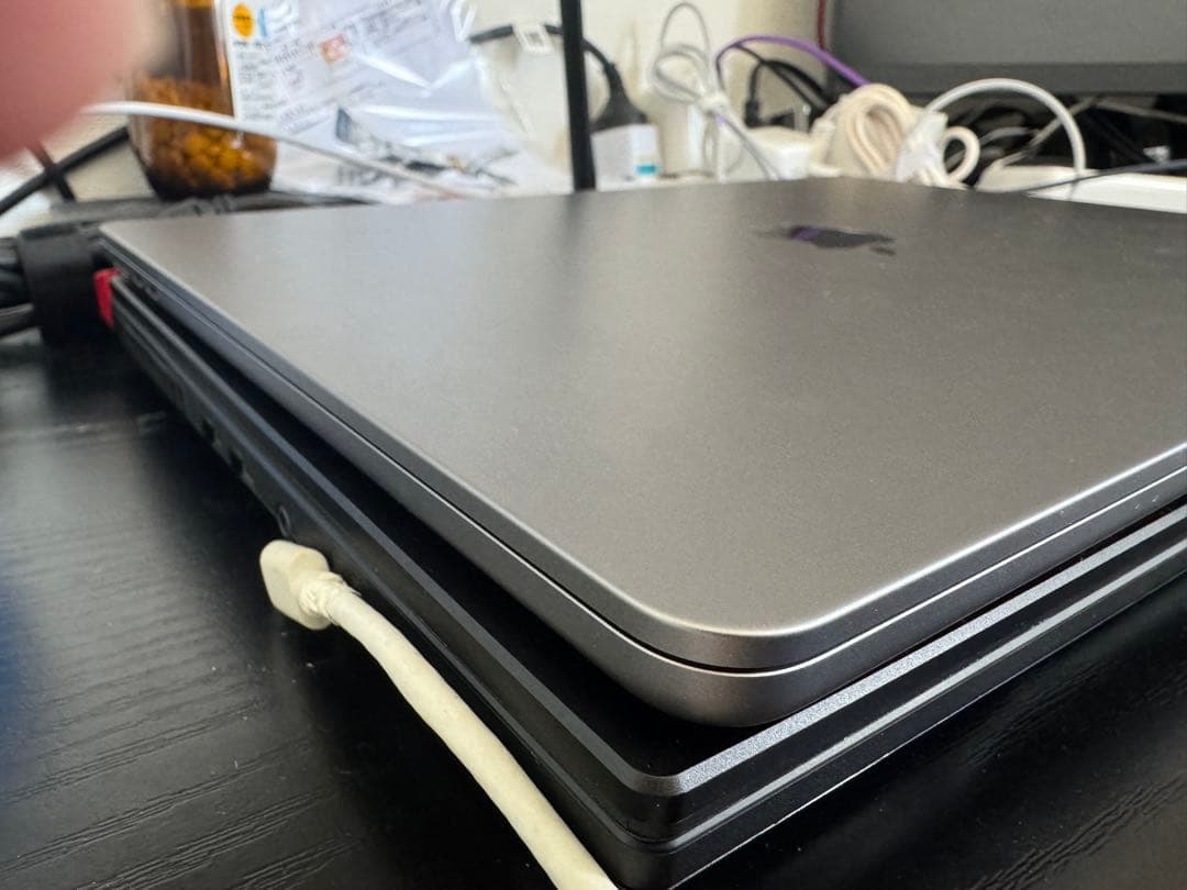 か*じ様 激安MacBook AIR 15インチ2023 M2 8G 256G