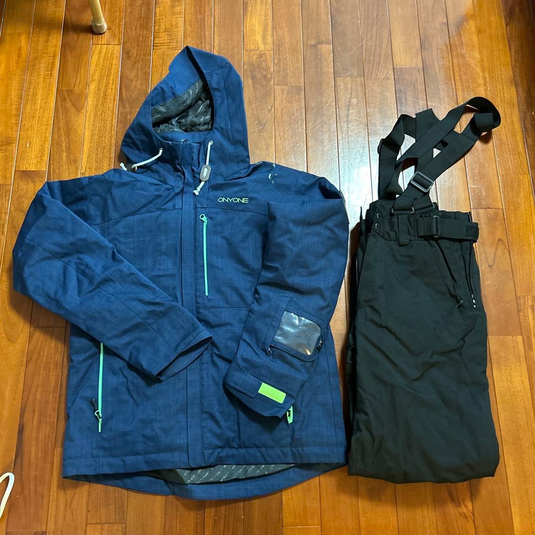 ONYONE スキーウェア　男性用　サイズLサイズ
