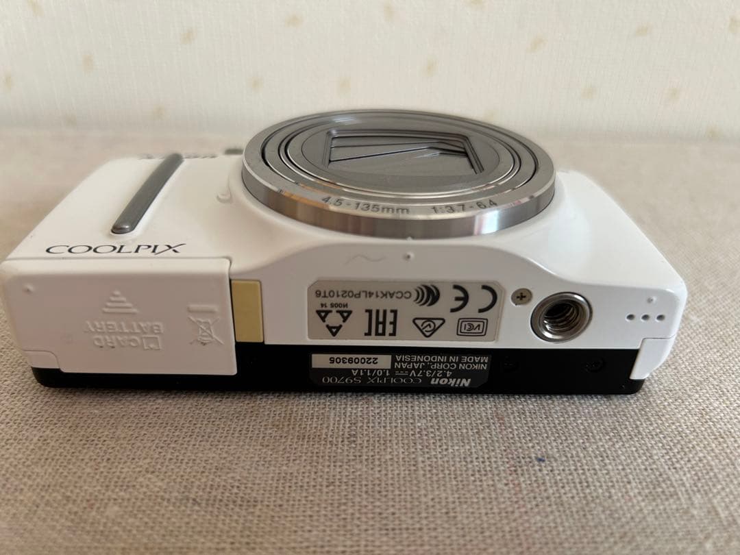 Nikon COOLPIX Ｓ9700 コンパクトデジタルカメラ