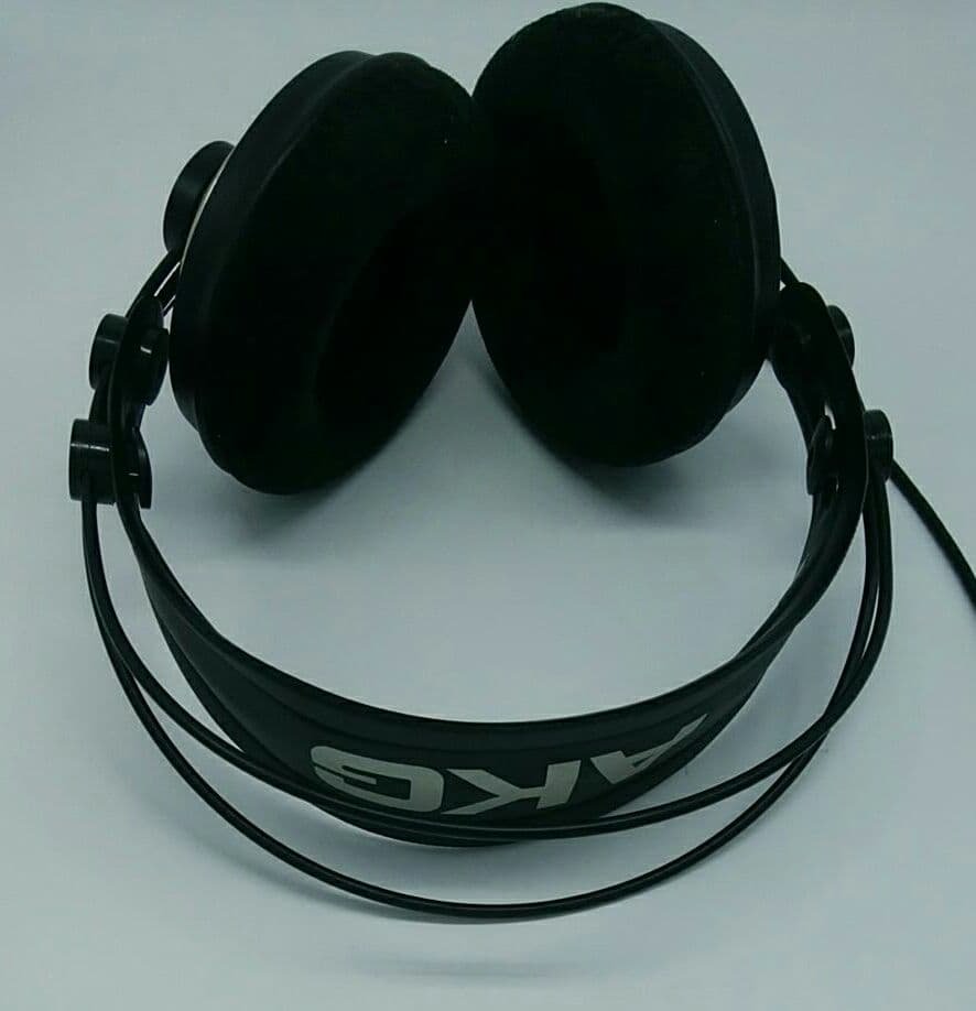 ヘッドホン AKG k240 mk2