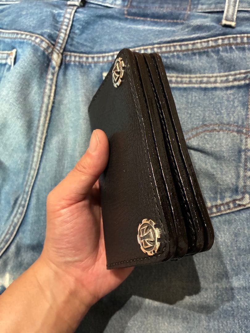 ミドル　トラッカーウォレット　シュリンクレザー　シルバー925 アイアンクロス