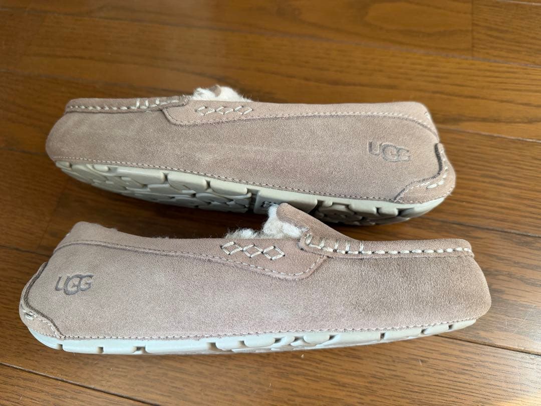新品　未使用　UGG 23㎝　アンスレー ムートン モカシン スレート US6