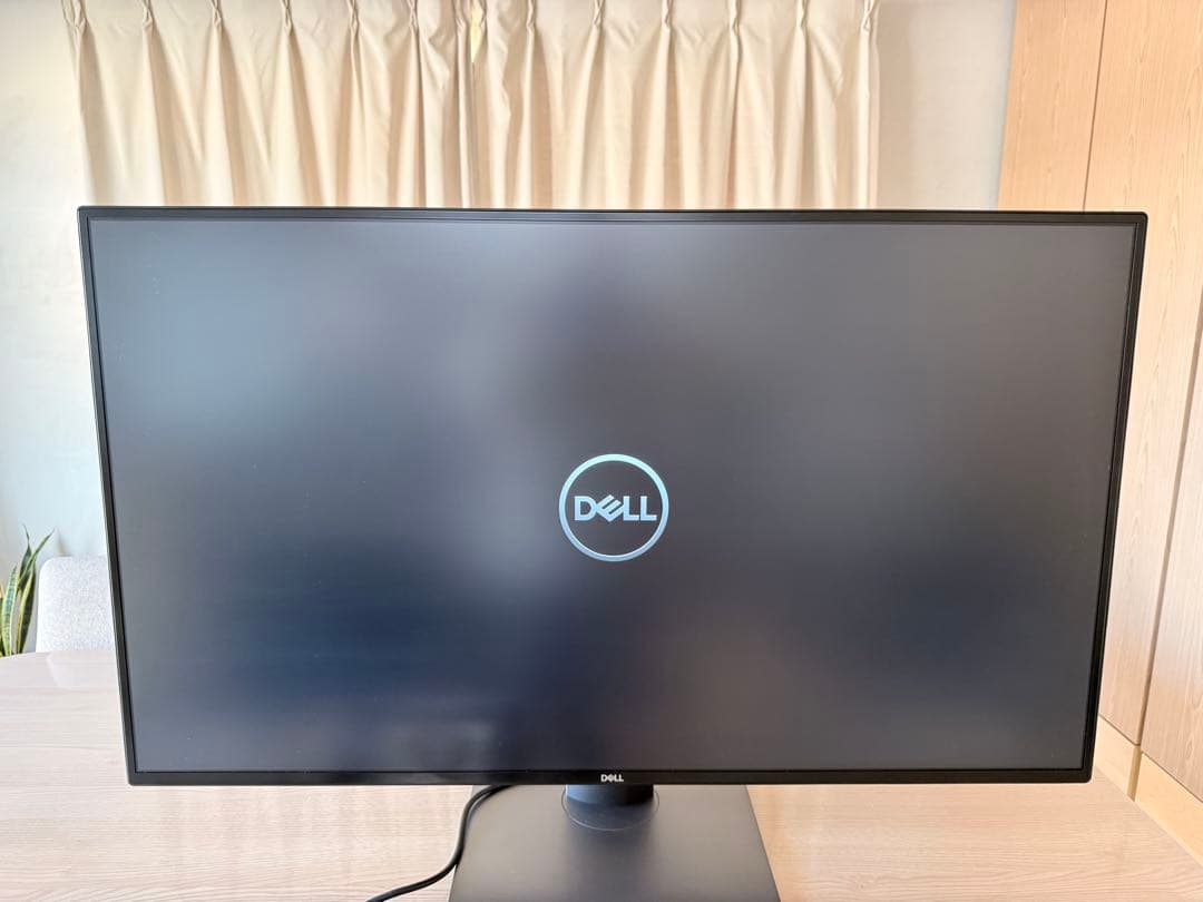DELL ディスプレイ U4320Q