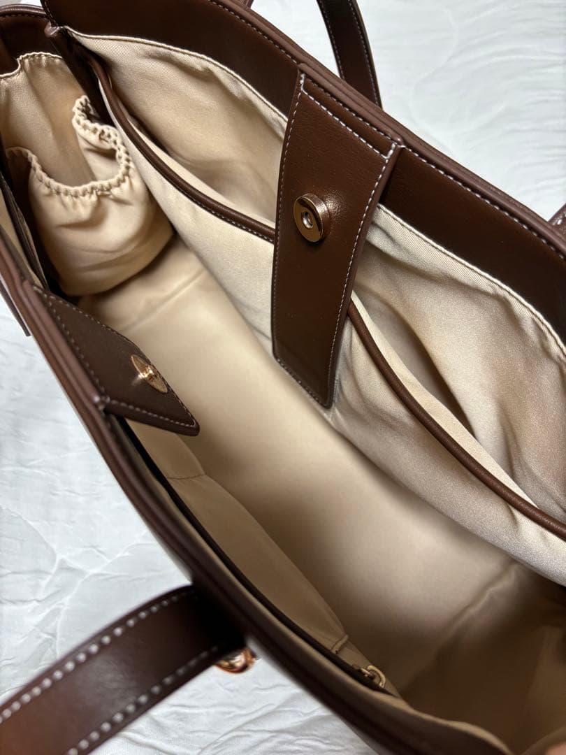 トートバッグ／通勤バッグ A4収納 PC対応