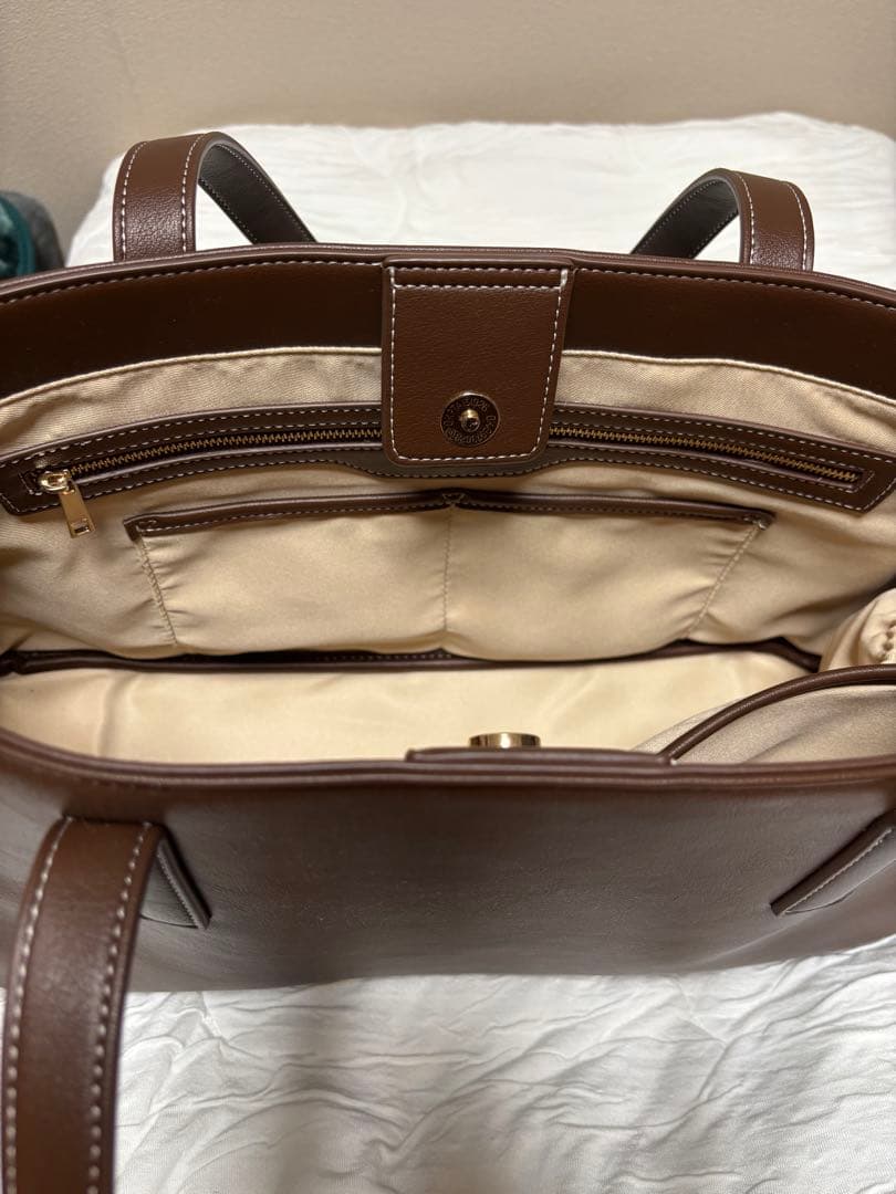 トートバッグ／通勤バッグ A4収納 PC対応