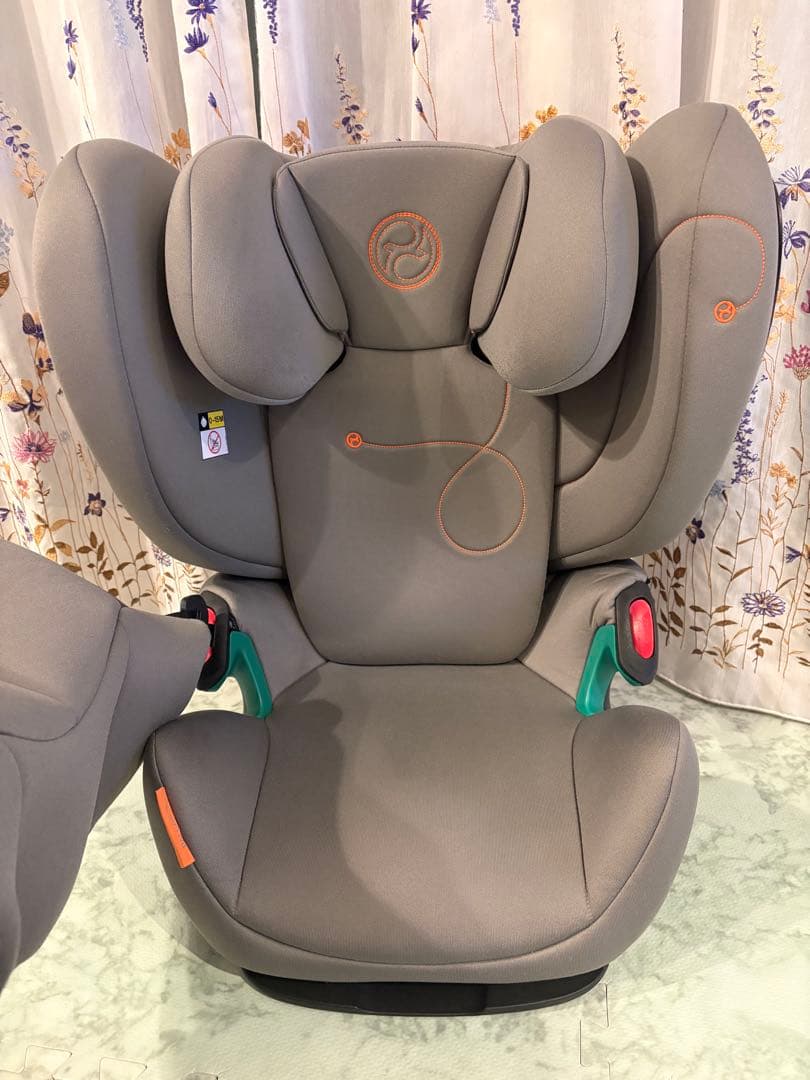 cybex PALLAS G i-Size チャイルドシート ISO-FIX