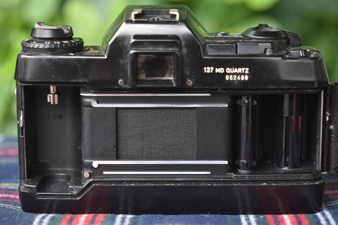 CONTAX 137MD QUARTZ 革張り