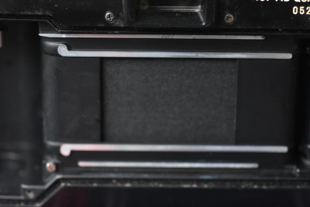 CONTAX 137MD QUARTZ 革張り