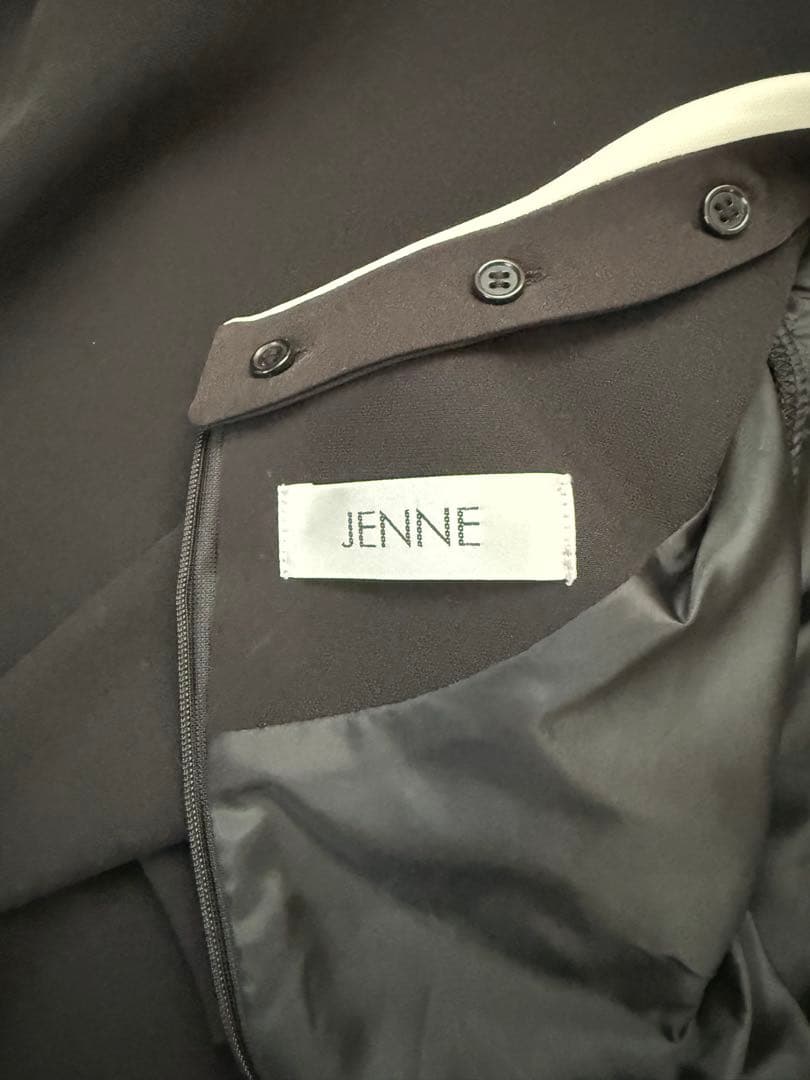JENNE 付け襟モダンロングワンピース