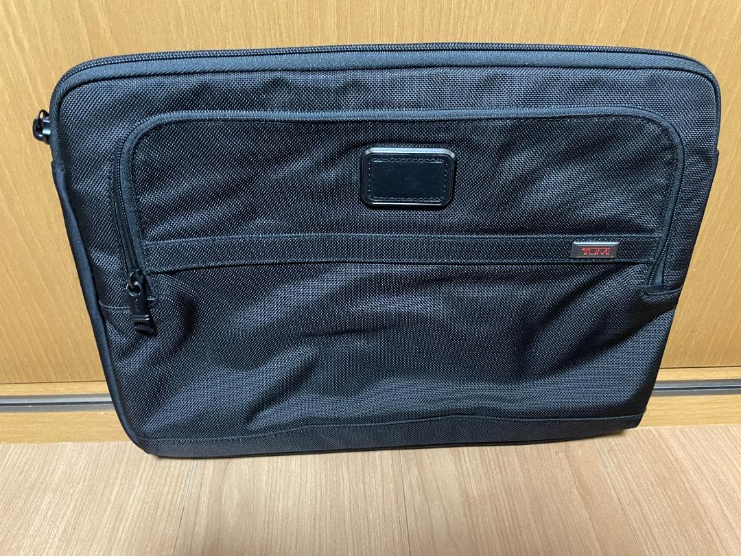 TUMI ラージ・ラップトップ・カバー PCケース クラッチバッグ