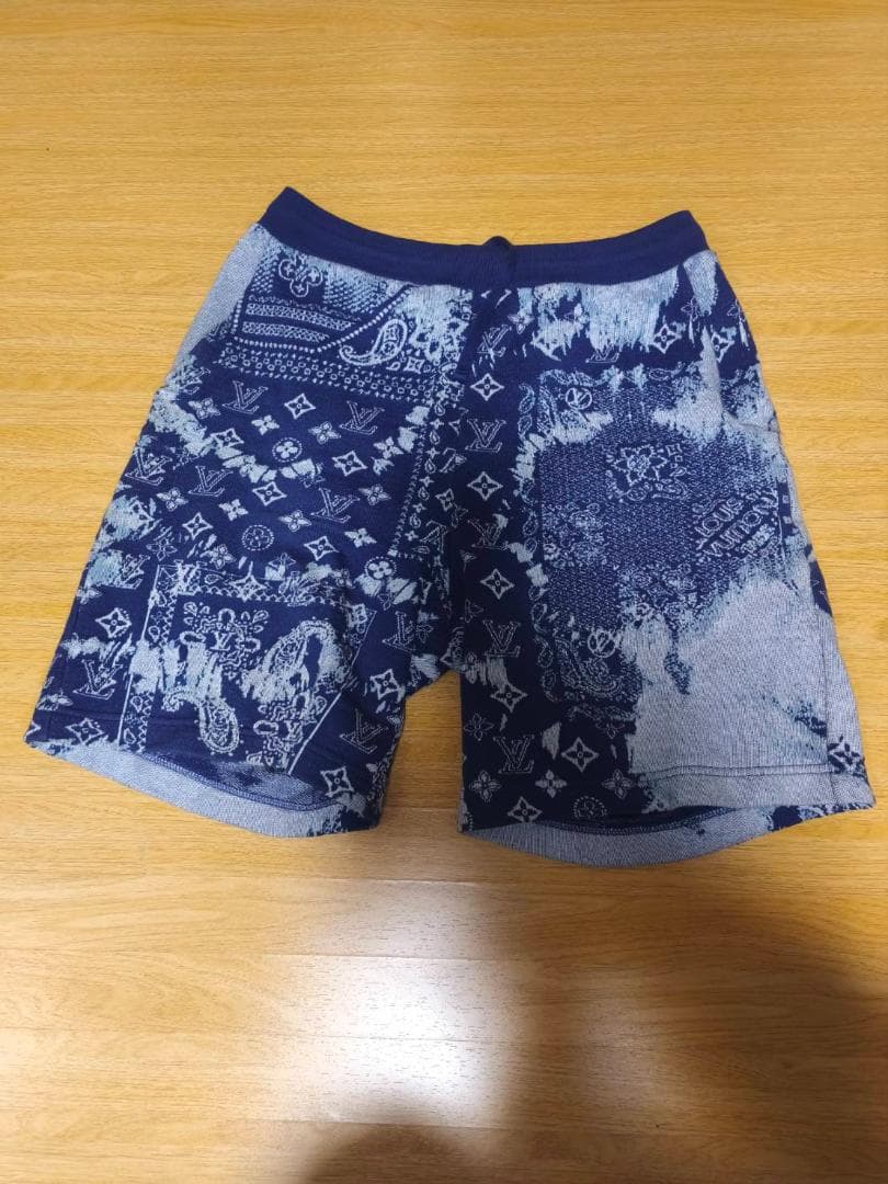 ルイヴィトン　モノグラム バンダナ 　サイズS　ハーフパンツ　メンズ　ブルー