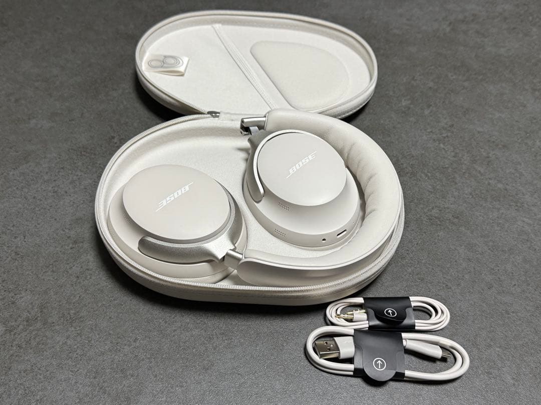 Bose ワイヤレスヘッドホン ノイズキャンセリング