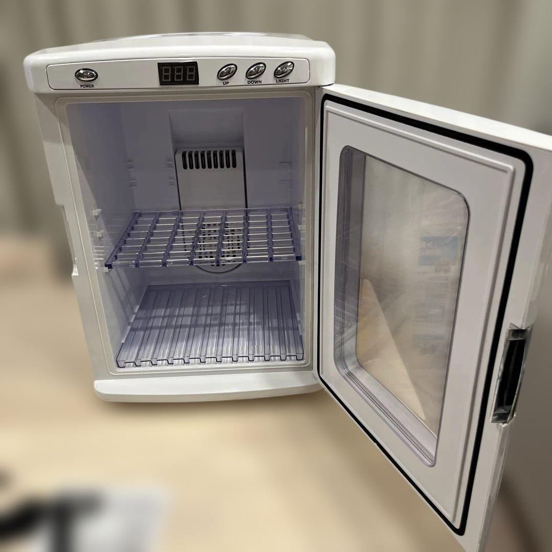 ポータブル保冷温庫 XHC-25 白 車載 車中泊 家庭用 25L