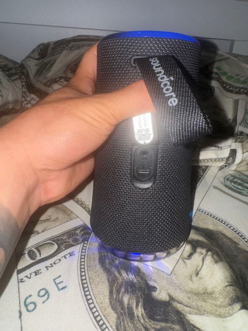 Soundcore スピーカー