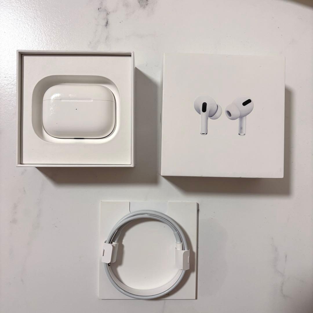 AirPods 付属品付き