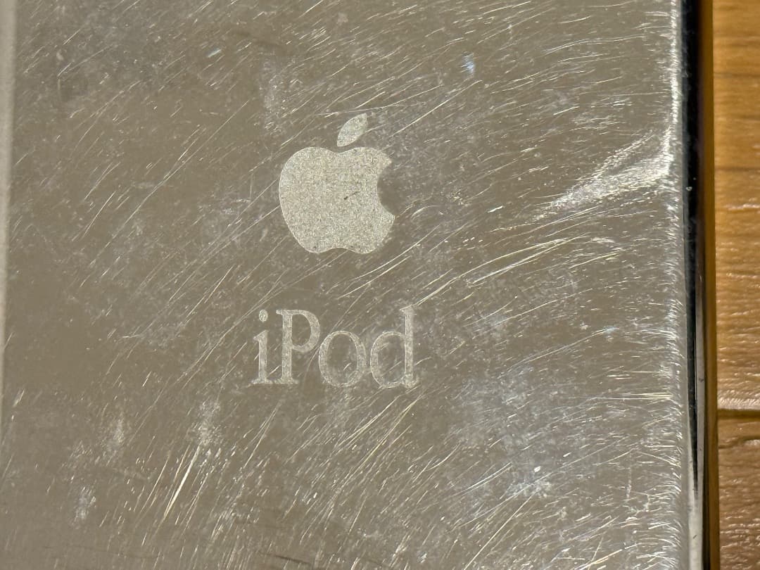 Apple iPod 初代（容量5G）完動品　傷あり