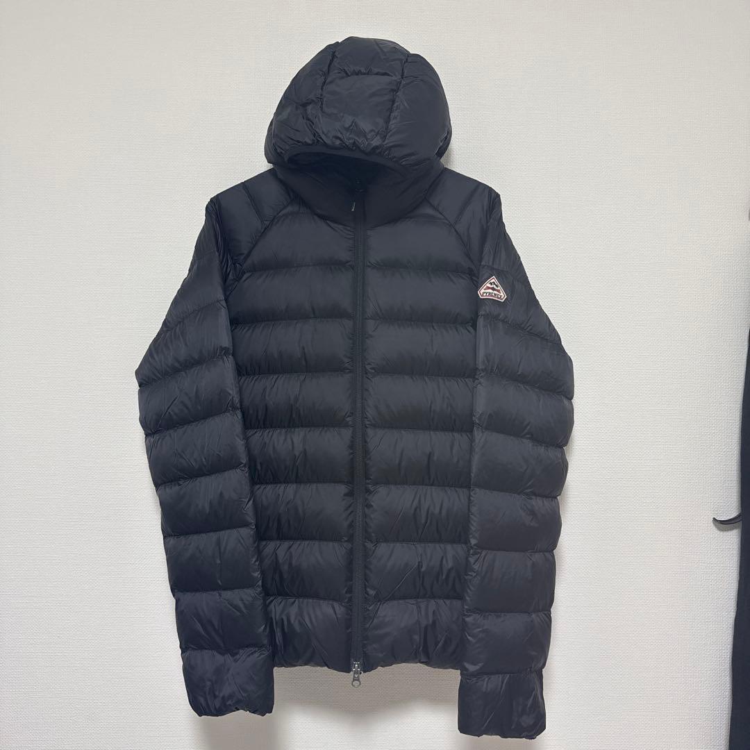 PYRENEX ブラックダウンジャケット フード付き