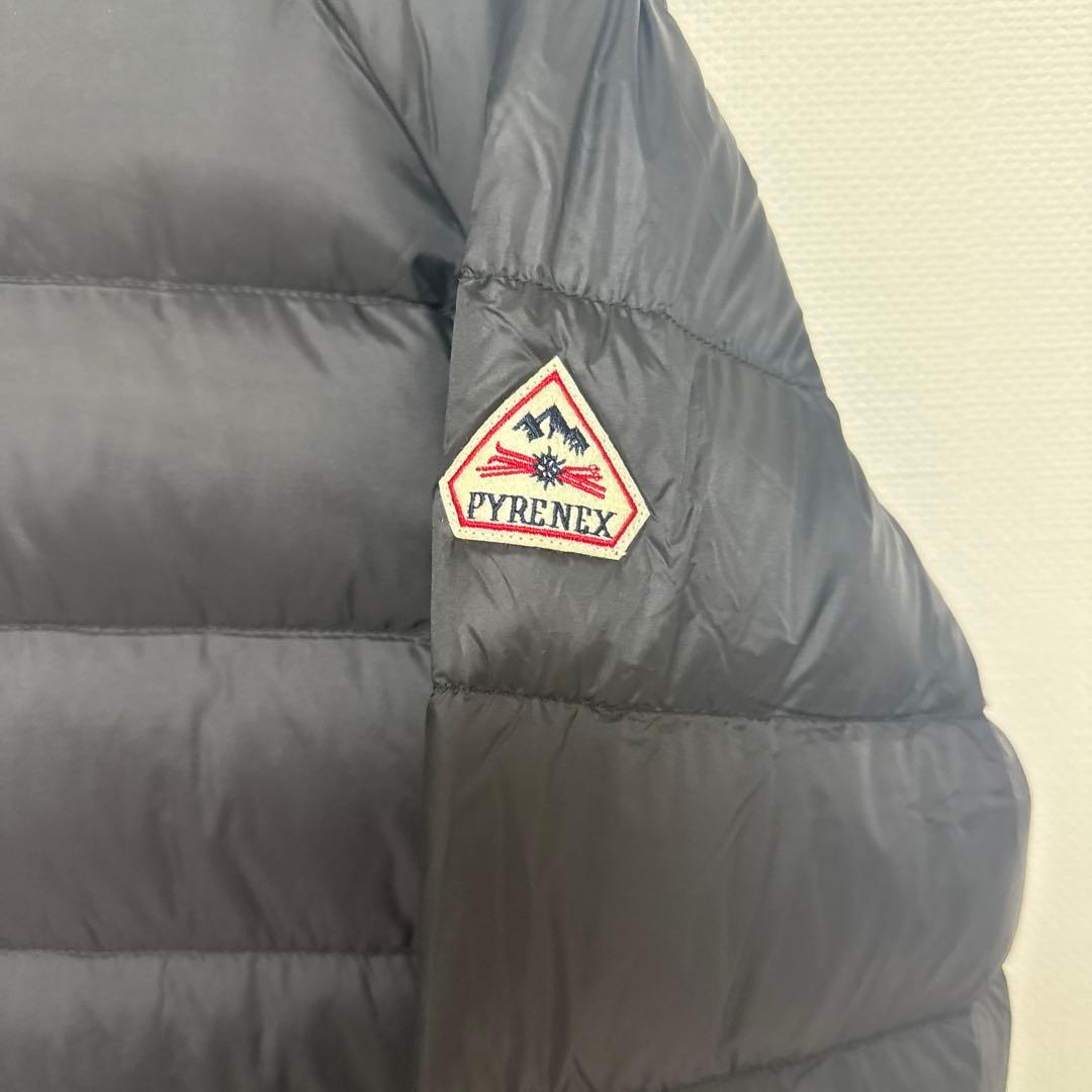 PYRENEX ブラックダウンジャケット フード付き