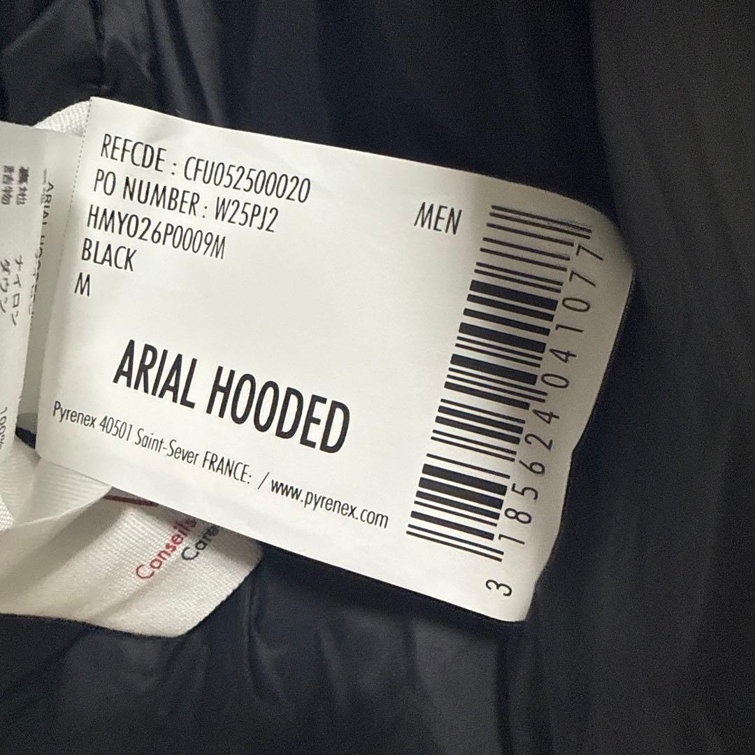 PYRENEX ブラックダウンジャケット フード付き