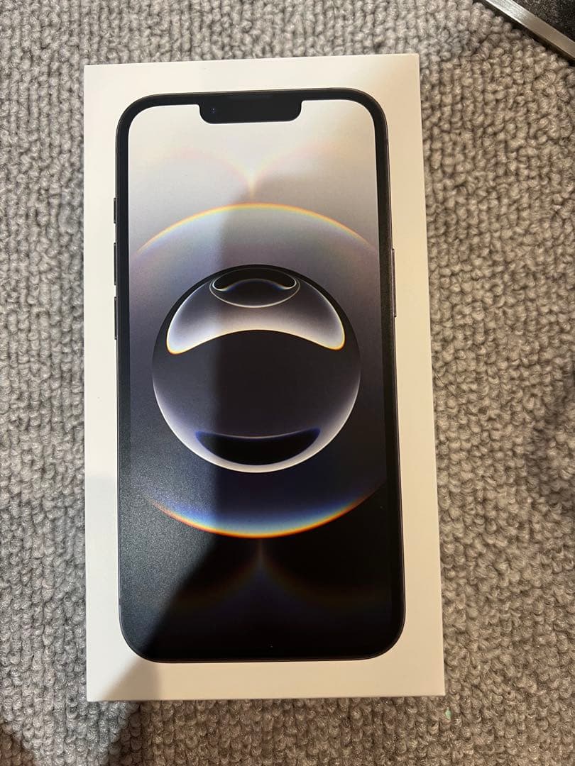 Apple iPhone 16e 25年6月新品未開封　SIMフリー