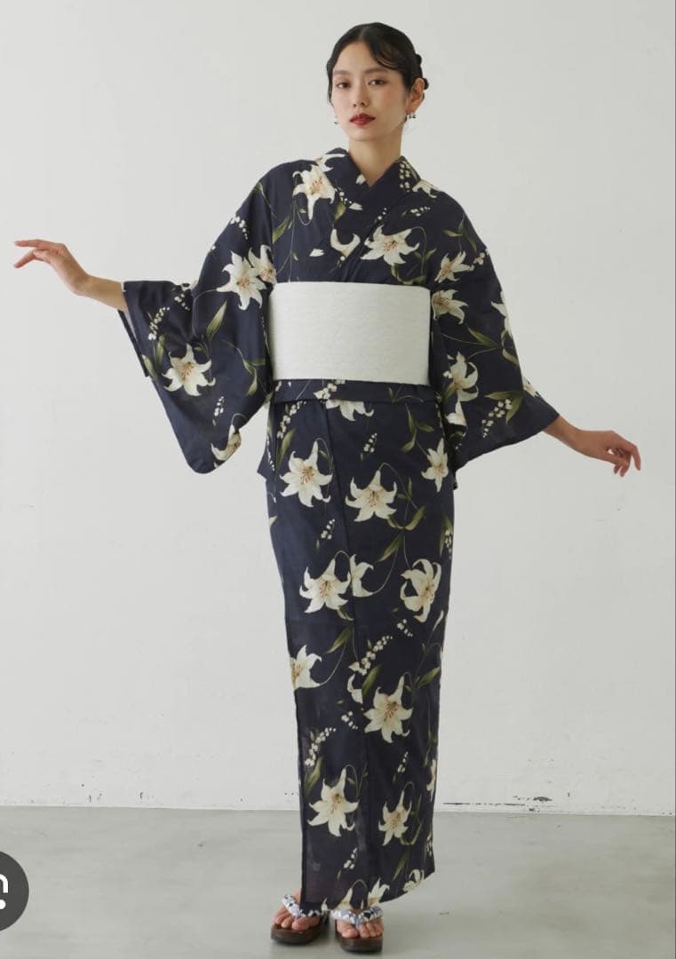 花柄　百合　すずらん　ネイビー浴衣　帯　草履　セット