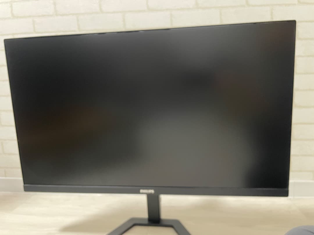 Phillips 27インチWQHD モニター