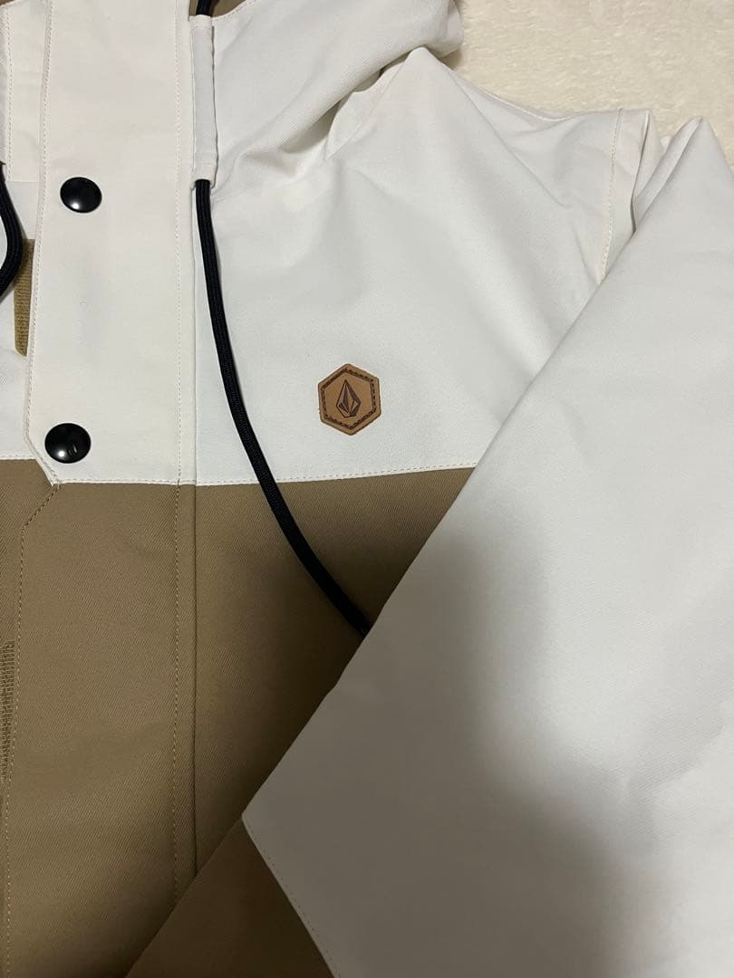 VOLCOM ボルコム　スノーボードジャケット