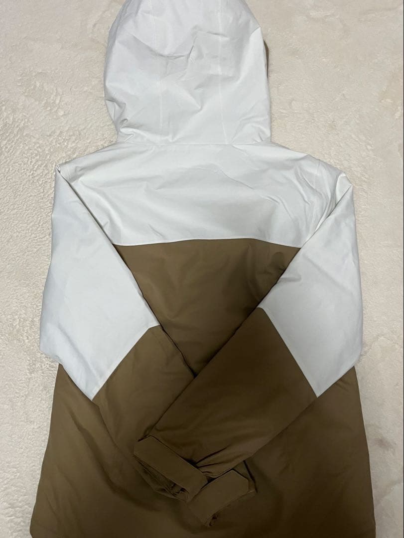 VOLCOM ボルコム　スノーボードジャケット