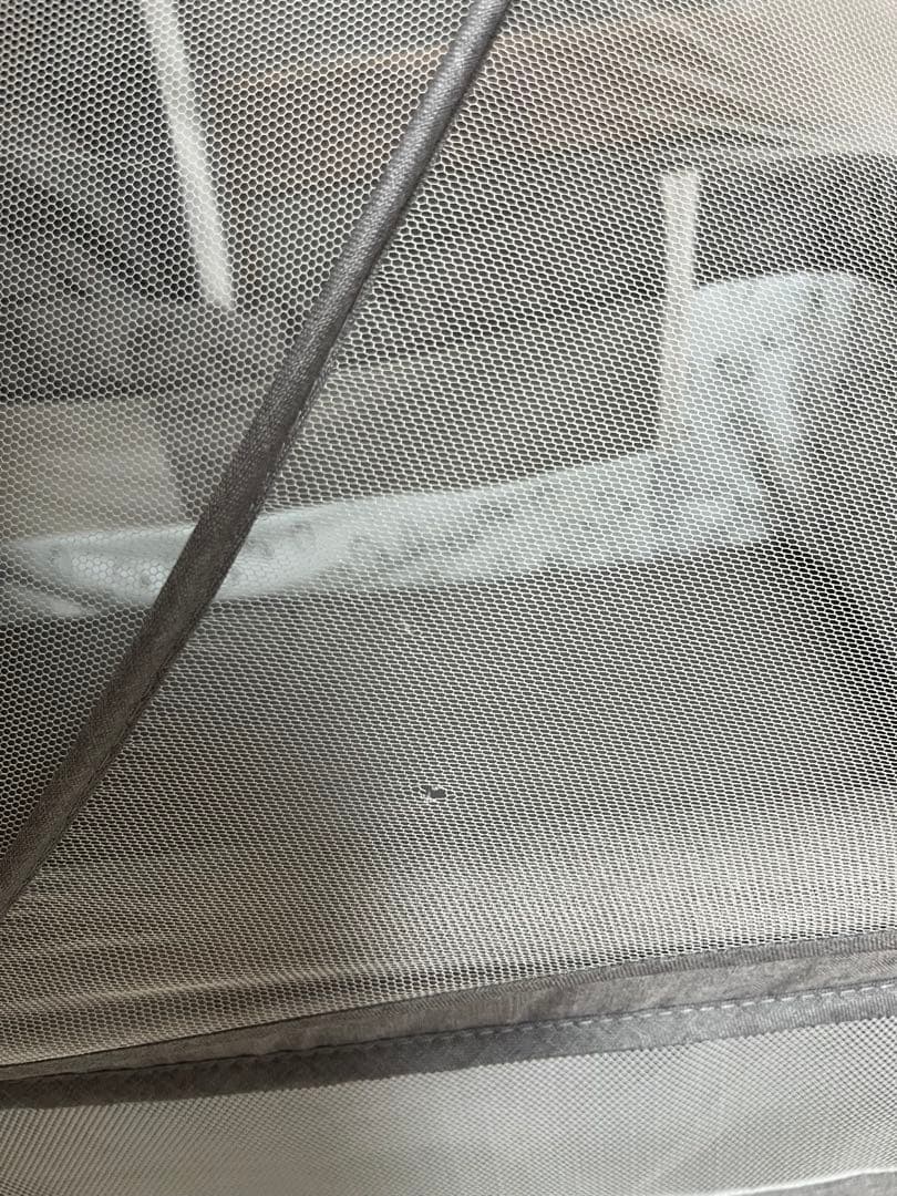 ZOOBLY ベビーベッド 蚊帳・ベッドサイド収納付き