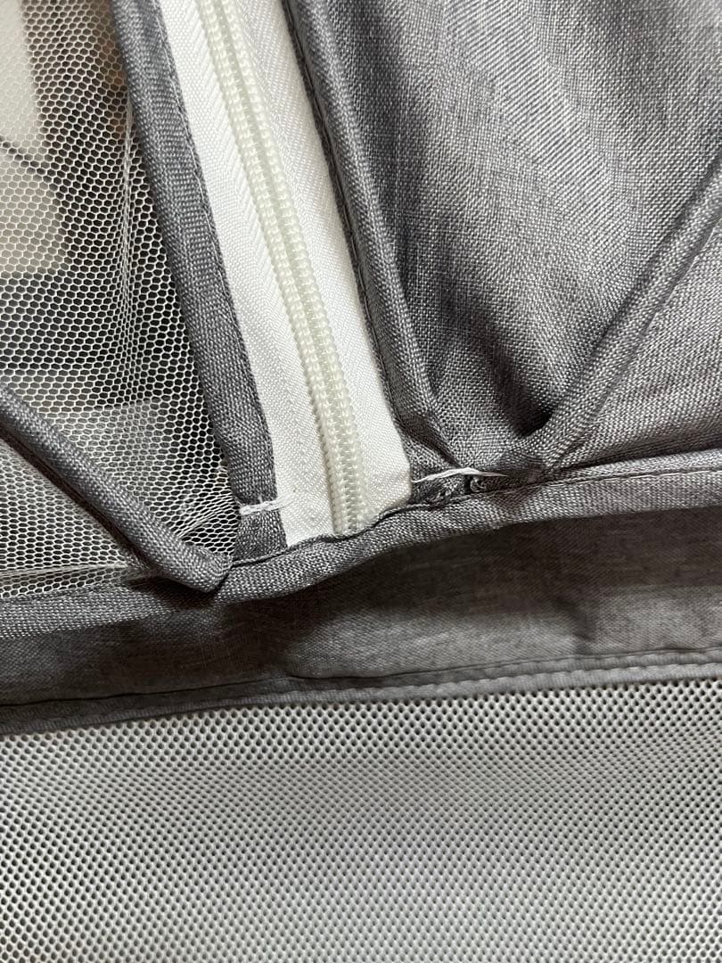 ZOOBLY ベビーベッド 蚊帳・ベッドサイド収納付き